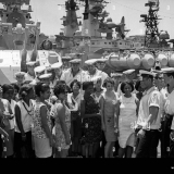 Кубинские женщины с нашими моряками