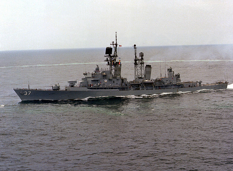 USS Farragut DDG-37