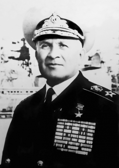 Адмирал С.Г.Горшков на "Грозном"