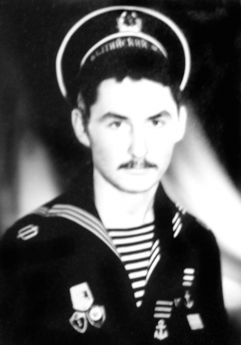 Олег Шевельков