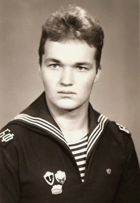 Женя Стогов