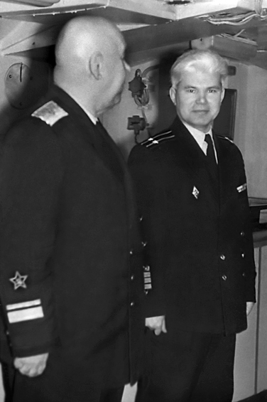 Контр-адмирал Бельский П.И. и Ворыхалов В.Д.